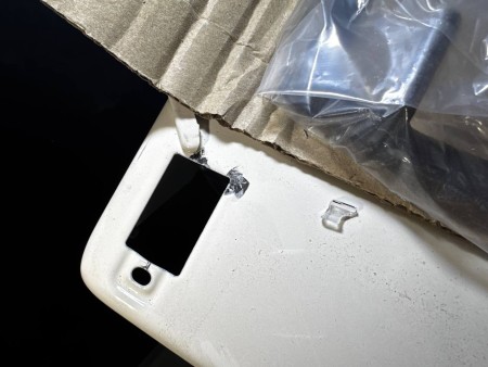 газовая плита gefest 5100 02 0186 кремовый, нет переключателей, царапины, вмятины, содрана краска