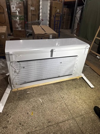 морозильник pozis fh-258-1, точечные вмятины по корпусу, вмятины, потертости , нет ножки