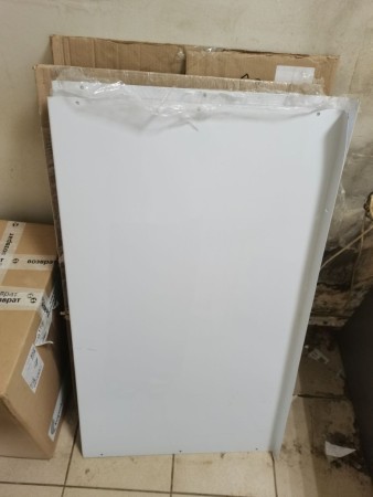 козырек ballu 900*550, погнут , царапины, замятия