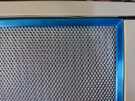 вытяжка kraft technology tch-h6032bgg, замятие на лицевой стороне