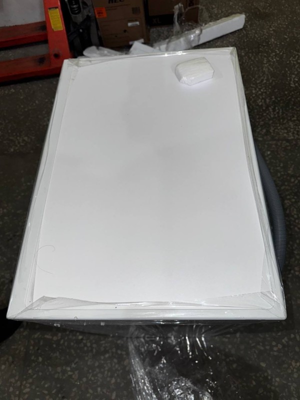 Стиральная машина Atlant 60У107, нет документов, нет упаковки, замятие на барабане, замятие сзади