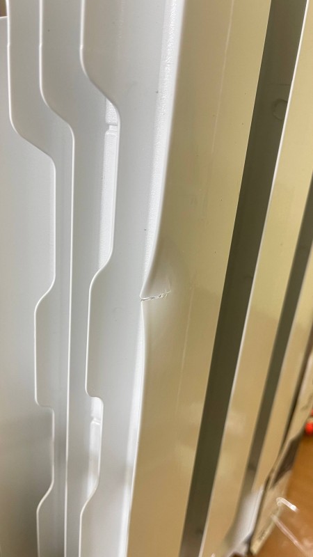 Масляный радиатор Oasis US-10,вмятина на секции