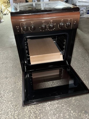 газовая плита gefest 6100 02 0001 коричневый,нет доков царапины на корпусе, нет 4 рассекателей пламя