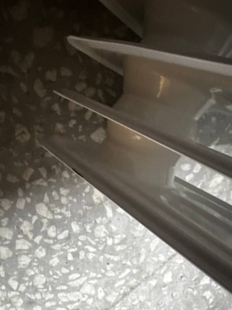 масляный радиатор ballu classic boh/cl-09wrn 2000 (9 секций)содрана краска