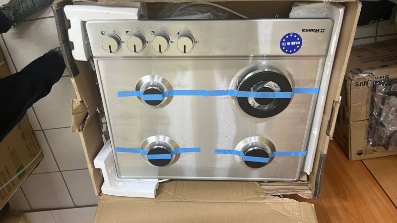 Варочная панель Hansa BHGI 611839, повреждение упаковки, потертости