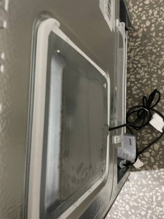 холодильник gorenje nrk6202exl4 царапины вмятины, нет ножки, нет упаковки