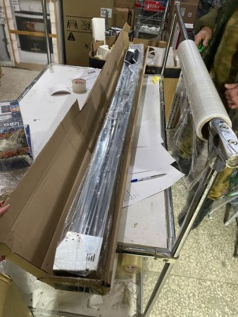 инфракрасный обогреватель kalashnikov kirh-e20t-11, 2 вмятины на лицевой стороне