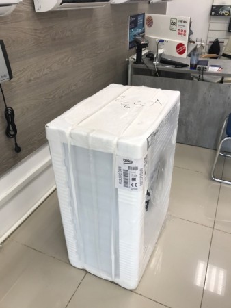 стиральная машина beko rgs 55p2 bww, впереди содрана краска
