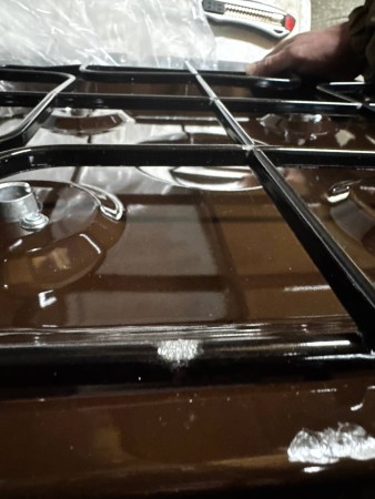 настольная газовая плита gefest 900 к17 коричневый, замятия, содрана краска, царапины