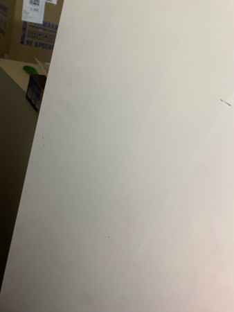 морозильник beko b3rfnk312w, небольшие царапины сбоку