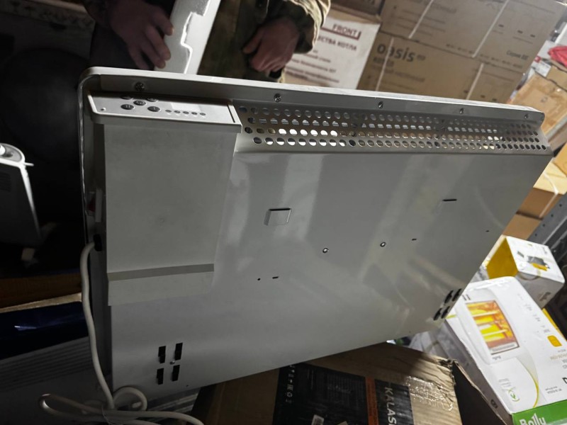 Конвектор Oasis EK-15, замятие на основании коруса