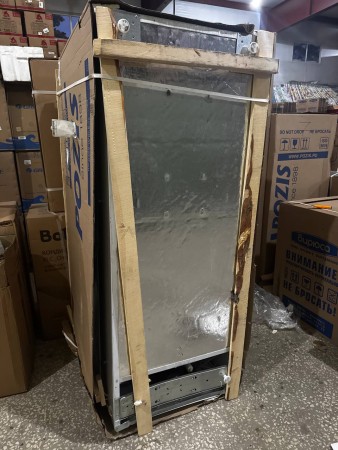 морозильник pozis fh-258-1, точечные вмятины по корпусу, вмятины, потертости , нет ножки