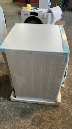 сушильная машина lg dc90v5v0w inverter ,снизу вмятина