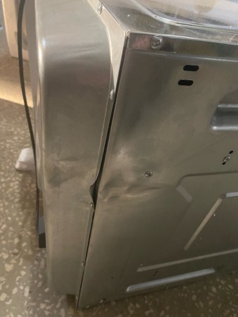 духовой шкаф oasis d-mmr, вмятины , нет упаковки