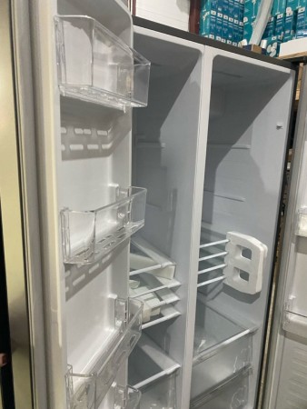 холодильник lg gc-b157pmav smart inverter-, вмятина на двери