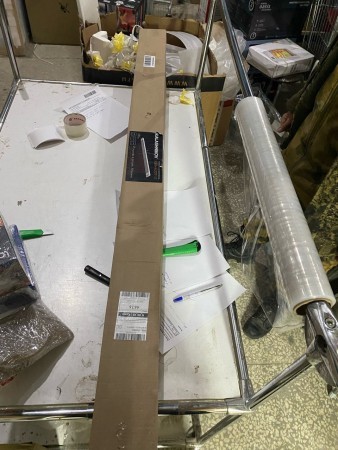 инфракрасный обогреватель kalashnikov kirh-e20t-11, 2 вмятины на лицевой стороне