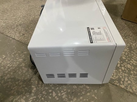 микроволновая печь samsung me81arw, вмятина на крышке правый  угол