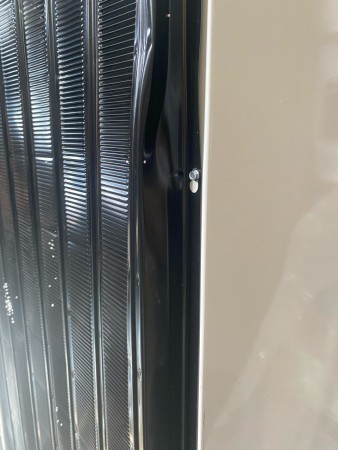 морозильник indesit dfz 4150.1,зямятие радиаторной решетки