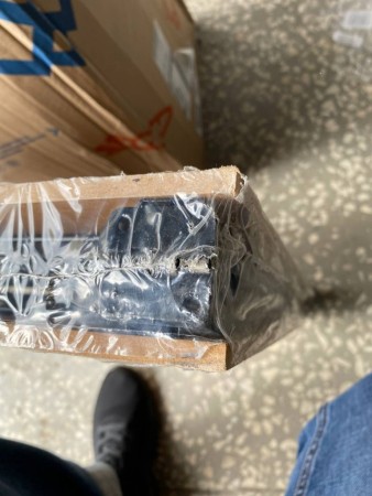 стол ника пст (мдф),углы с дефектом