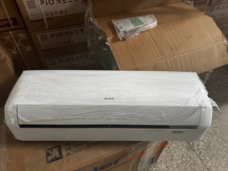 сплит-система jax acm-14he melbourne,повреждение упаковки , зарапины на корпусе