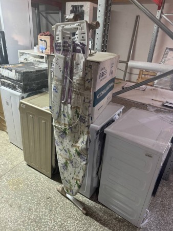 гладильная доска ника ника 12 (с лавандой), рванный чехол, царапины на корпусе, замята подставка