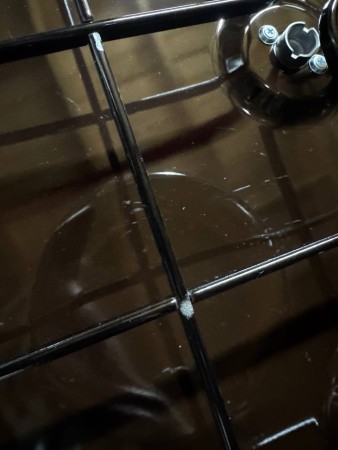 настольная газовая плита gefest 900 к17 коричневый, замятия, содрана краска, царапины