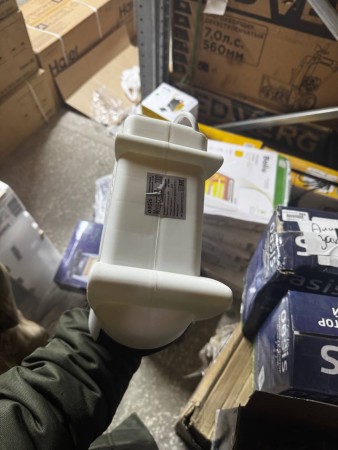 тепловентилятор oasis ls-20, скол пластика, трещина на корпусе