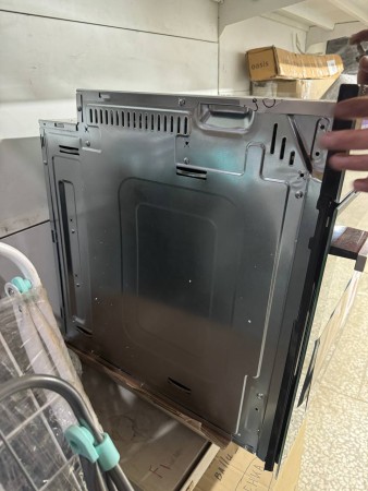 духовой шкаф hansa boess 696203 fusion вмятины , нет упаковки