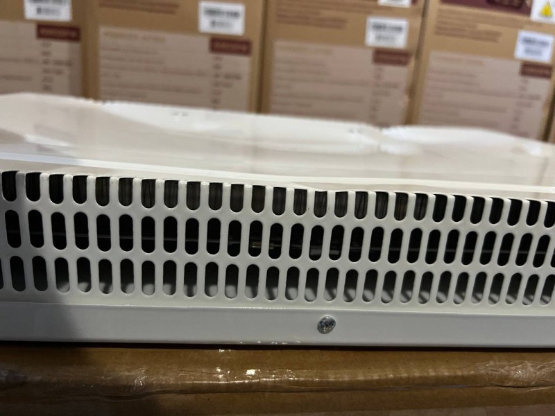 Конвектор Oasis VK-15, мятый сзади