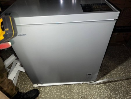 морозильник willmark cf-270idg серый inverter (до -15 с)-№2 точ.вмятины , царапины,содрана краска