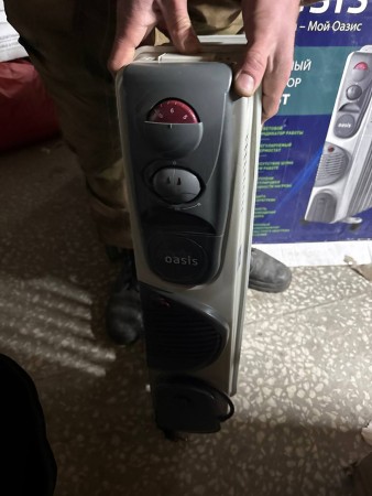 масляный радиатор oasis bb-20t (с вентилятором),царапина, замятие