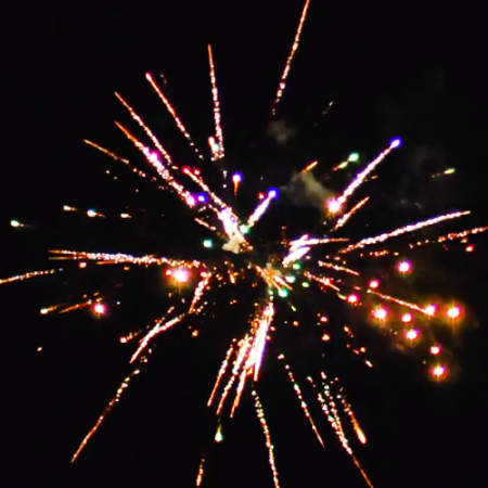 батарея салютов рк7390 лясим трясим (1,0" х 100) 1/2	