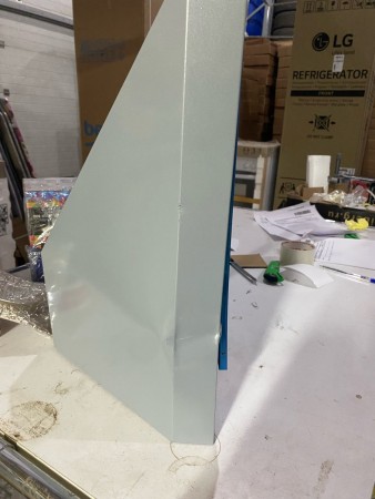 вытяжка gefest во 10 к44 металлик,порвана коробка, вмятина на корпусе, замят фильтр