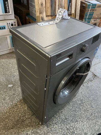 стиральная машина beko wsre 6512 zss steamcure, замят сзади корпус