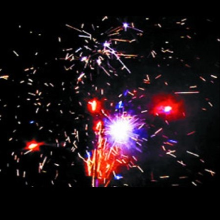 батарея салютов рк8301 зашибись (0,8" 1,0" х 130) 1/2	