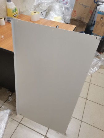 козырек ballu 1000*550, погнут, царапины, создрана краска