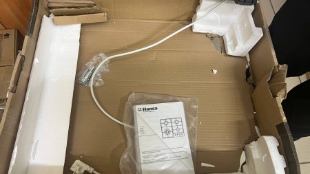 варочная панель hansa bhgi 611839, повреждение упаковки, потертости