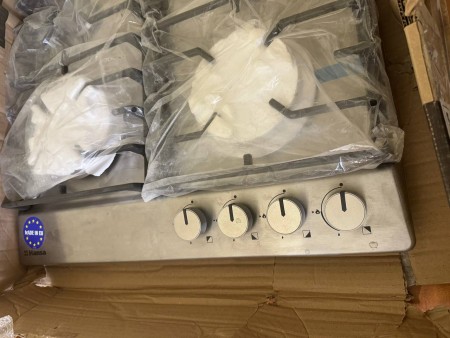 варочная панель hansa bhgi 611391, царапины, нет упаковки, вмятины