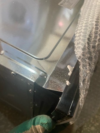 духовой шкаф oasis d-mmr, вмятины , нет упаковки