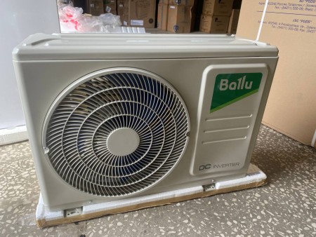 сплит-система ballu bsyi-08hn8/v4 eco smart dc inverter r32, вмятина на внешнем блоке