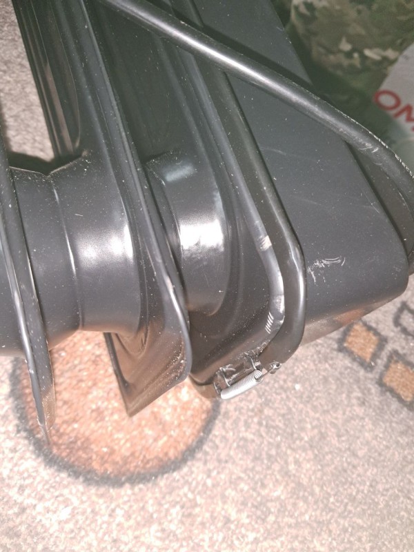 Масляный радиатор Ballu Classic BOH/CL-09 BRN 2000 (9 секций), вмятины, потертости, скол краски 