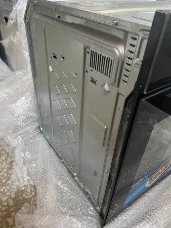 духовой шкаф beko bbie17300b, замятие в верхней части корпуса, нет упаковки