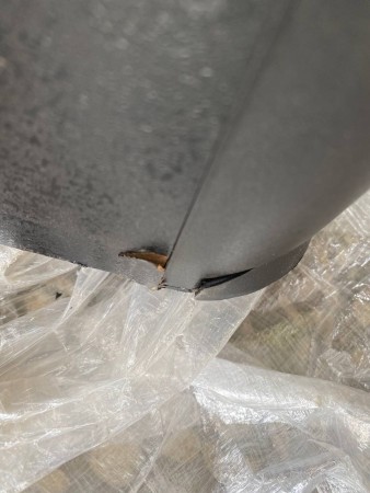 портативная колонка vr partyboom 200,многочисленные трещины по корпусу, нет коробки