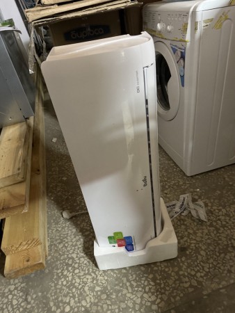 сплит-система ballu bsvi-07hn8 discovery dc inverter r32, вмятина на внеш.блоке,новый, сломана скоба